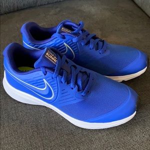 Boys Nike Sneakers- New - never used- no tags